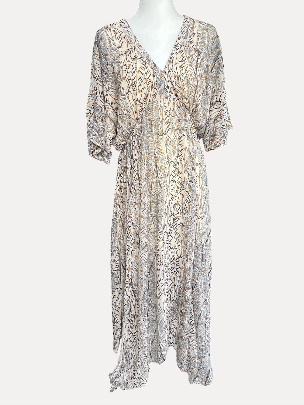 En Creme Cream and Gray Printed V-Neck Maxi Dress